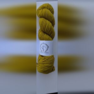 La Bien Aimee DK merino yarn Yellow Brick Road one skein